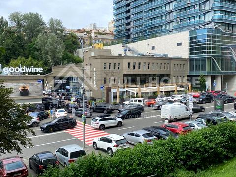 комерційна за адресою Мечникова вул. (Кловський), 18