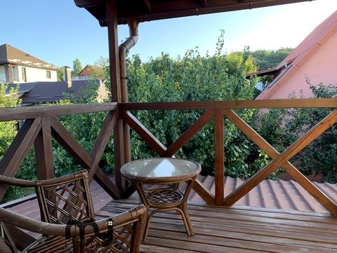 будинок за адресою Добрий Шлях вул.