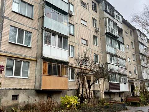 квартира за адресою Космонавтів просп., 62