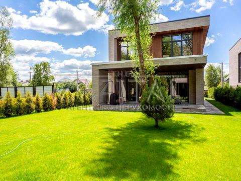 будинок за адресою Патріарха Мстислава Скрипника вул.