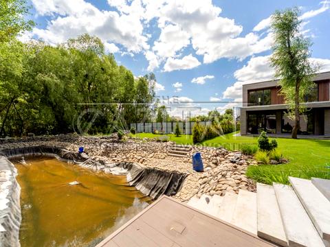 будинок за адресою Патріарха Мстислава Скрипника вул.