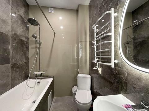 квартира за адресою Євгена Коновальця вул. (Щорса), 18