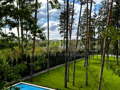 будинок за адресою Парникова вул.