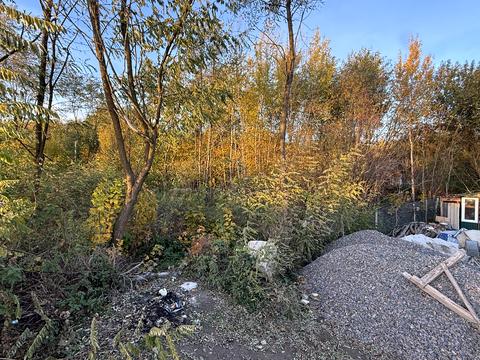 участок по адресу 