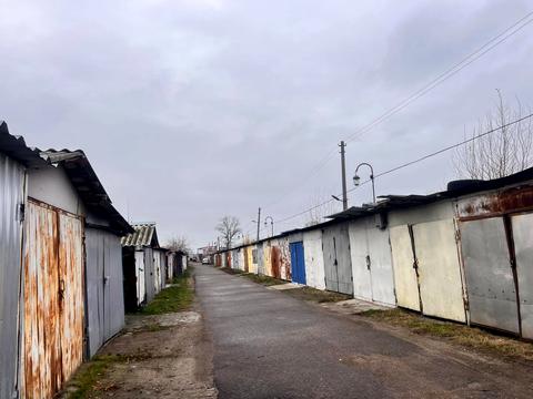 паркомісце за адресою Північна вул. (Північна), 4