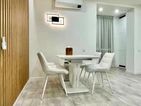 квартира за адресою Володимирська вул., 1