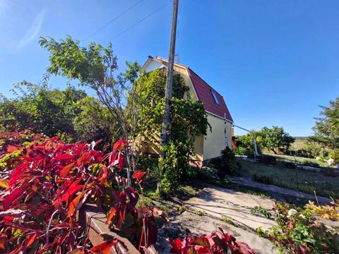 будинок за адресою Українська