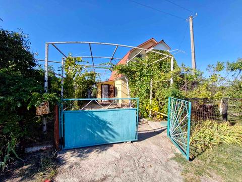 будинок за адресою Українська