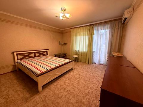 квартира за адресою Олександра Поля вул. (Жовтнева), 1