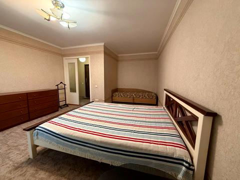 квартира за адресою Олександра Поля вул. (Жовтнева), 1