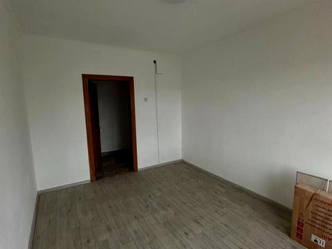 комерційна за адресою Стрийська вул., 3