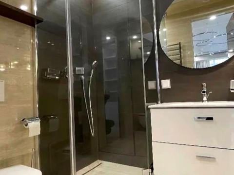 квартира за адресою Володимира Антоновича вул. (Свердлова), 36а, 36б, 36д, 36к, 36м