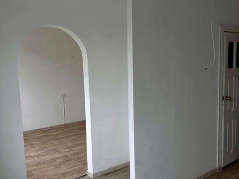 комерційна за адресою Стрийська вул., 3