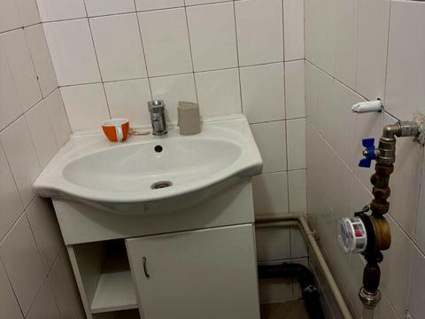 комерційна за адресою Стрийська вул., 3