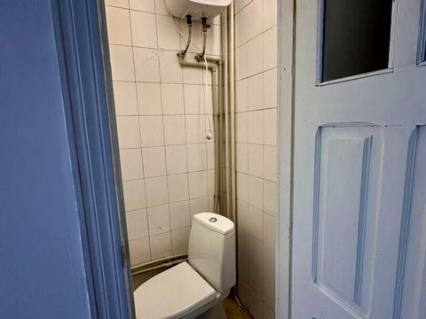 комерційна за адресою Стрийська вул., 3