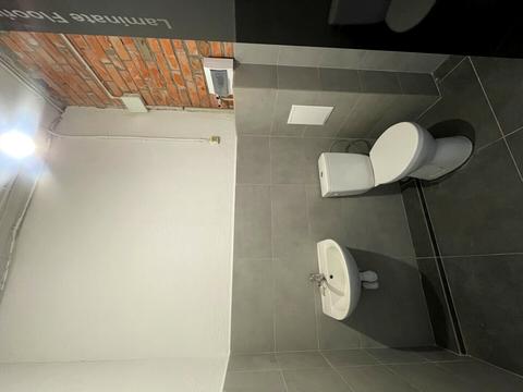 комерційна за адресою Зелена вул., 60