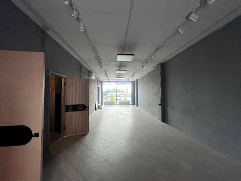 комерційна за адресою Зелена вул., 60