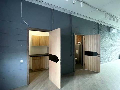 комерційна за адресою Зелена вул., 60