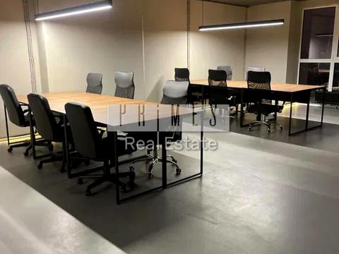 комерційна за адресою Ділова вул. (Димитрова), 2-Б