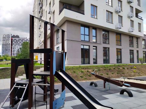 комерційна за адресою Зелена вул., 267