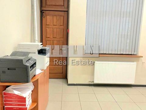 комерційна за адресою Паторжинського вул., 14