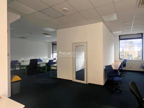 коммерческая по адресу Лейпцигская ул., 15