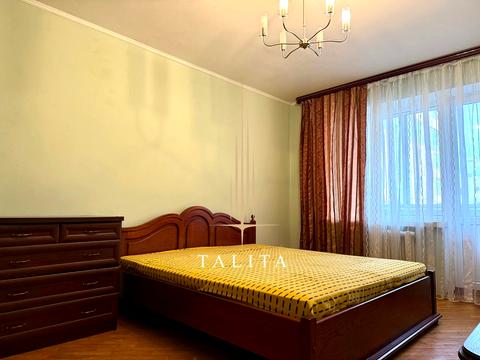 квартира за адресою Івана Кавалерідзе вул. (), 21