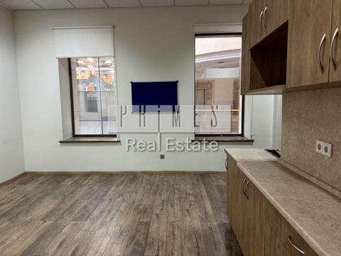 коммерческая по адресу Богдана Хмельницкого ул., 3