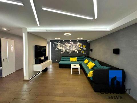 квартира по адресу Исполкомовская ул., 7