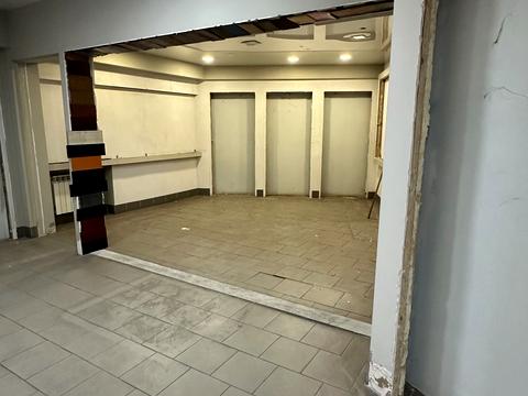 комерційна за адресою Хмельницького Богдана тупик, 1