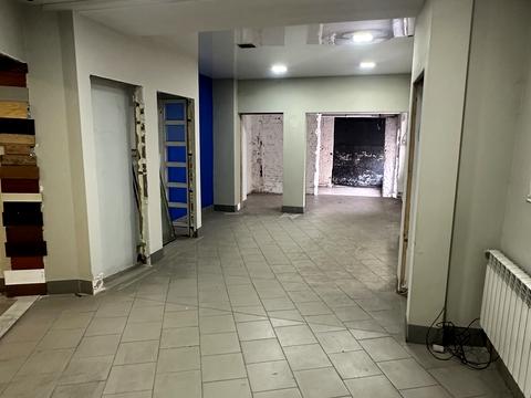 комерційна за адресою Хмельницького Богдана тупик, 1