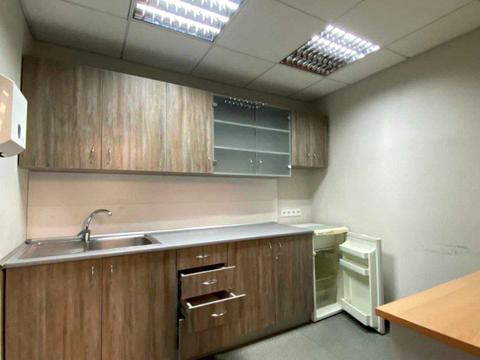 коммерческая по адресу Calle Dilova ул. (Димитрова), 5-Б