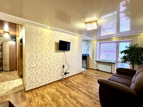 квартира за адресою В'ячеслава Чорновола вул., 9