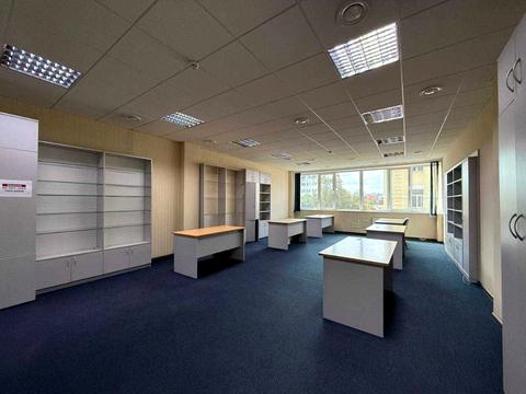 коммерческая по адресу Calle Dilova ул. (Димитрова), 5-Б