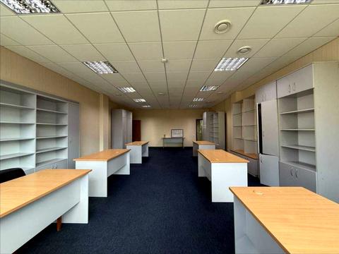 коммерческая по адресу Calle Dilova ул. (Димитрова), 5-Б