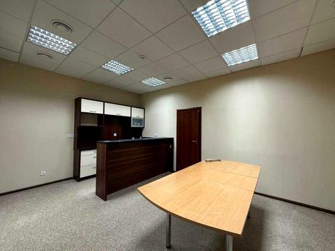 коммерческая по адресу Calle Dilova ул. (Димитрова), 5-Б