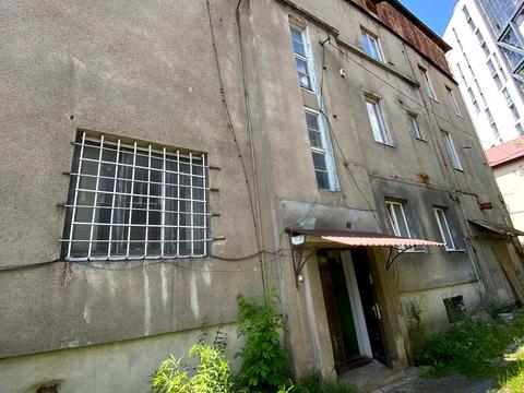 коммерческая по адресу Антоновича ул. (Сталинградской битвы), 130а