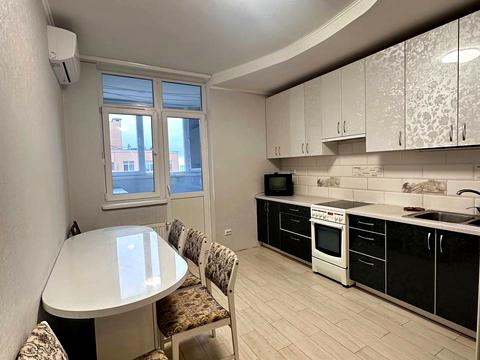 квартира по адресу Любомира Гузара просп. (Космонавта Комарова), 46-В