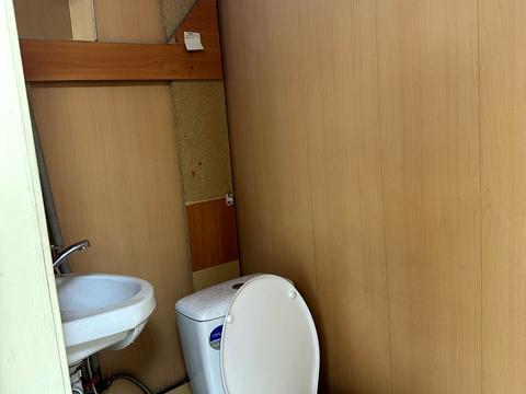 комерційна за адресою Сумгаїтська вул., 14/1