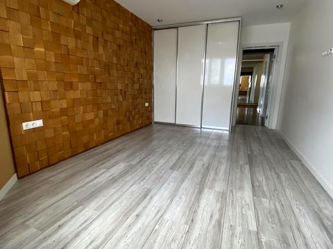 квартира за адресою Вадима Гетьмана вул., 1-Б