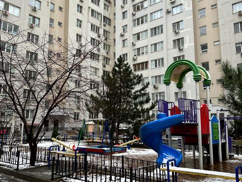 квартира за адресою Олексія Вадатурського вул. (Маршала Малиновського), 37