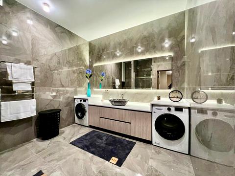 квартира по адресу Днепровская набережная ул., 18-А