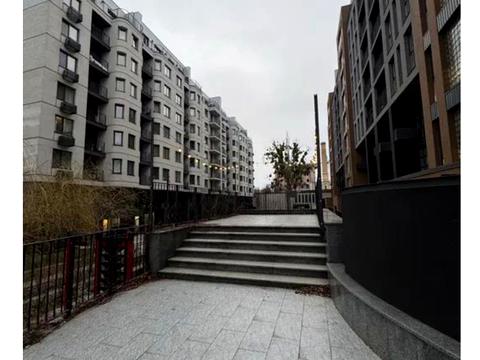 комерційна за адресою Кирилівська вул. (Фрунзе), 37-А