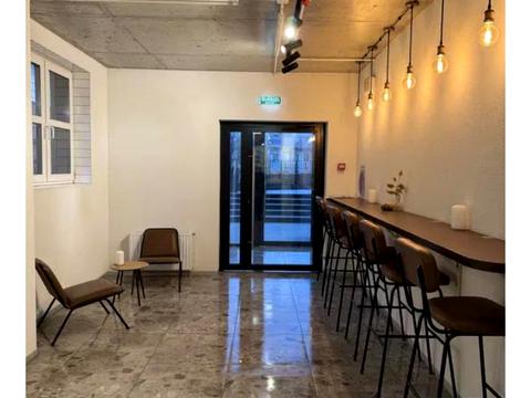 комерційна за адресою Кирилівська вул. (Фрунзе), 37-А