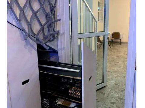 комерційна за адресою Кирилівська вул. (Фрунзе), 37-А