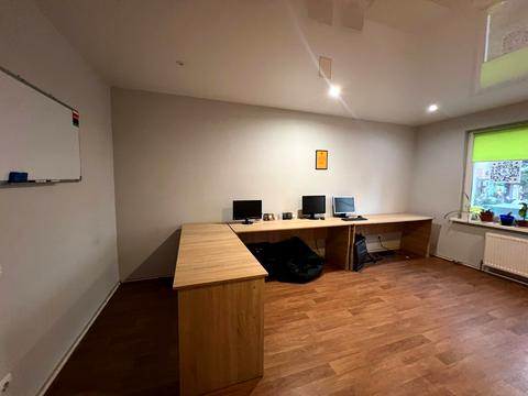 коммерческая по адресу Бориса Гмыри ул., 14-Б