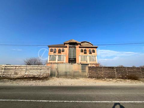 комерційна за адресою Київська, 4