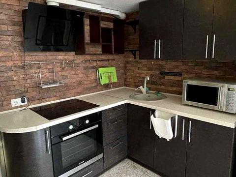 квартира за адресою 10 Квітня вул., 4