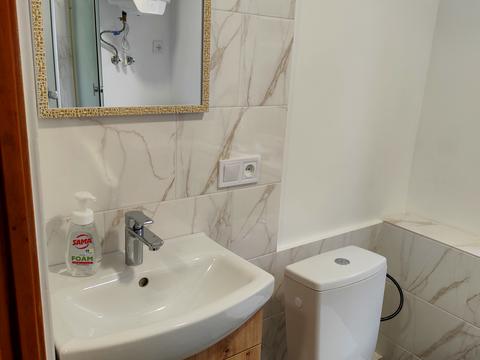 будинок за адресою Олександра Кониського вул. (Володарського)