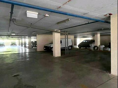 паркомісце за адресою Голосіївська вул., 13